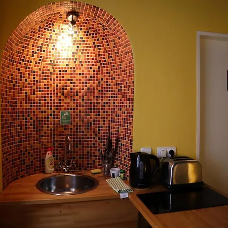 Charles Bridge & Хостел *