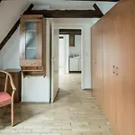 Albergue Charles Bridge & Praga