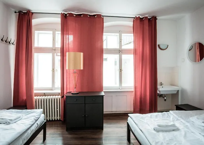 Hostel Charles Bridge & Praga