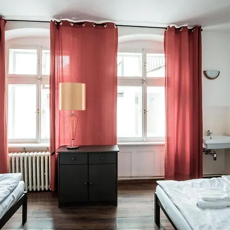 Auberge de jeunesse Charles Bridge & Prague